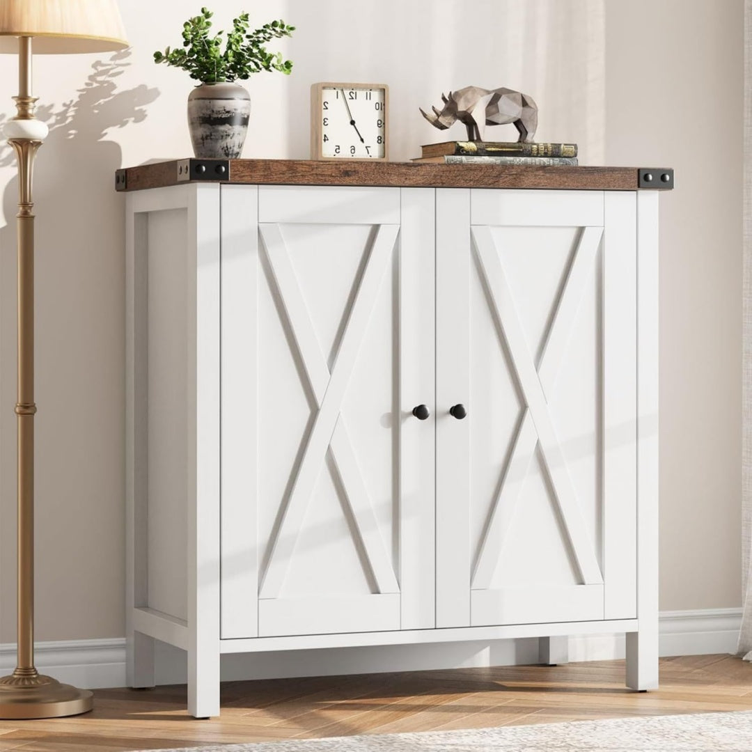 Sideboard verbindet Hoehenverstellung und Holzbeine