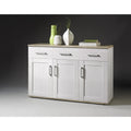 Das Sideboard nimmt mit 140 x 88 x 46 cm Gestalt an